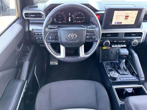 Used 2025 Toyota 4Runner TRD Off-Road image 24