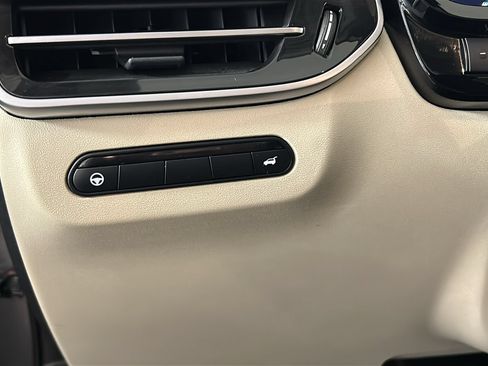 Used 2024 INFINITI QX60 Luxe AWD/4WD image 22