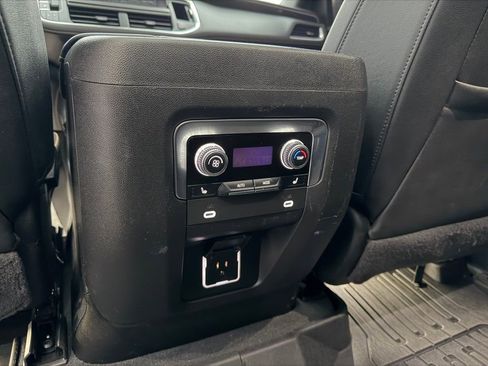 Certified 2022 GMC Yukon AT4 image 15