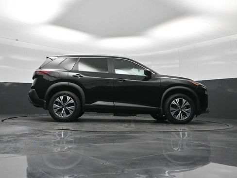 Used 2023 Nissan Rogue SV w/ SV Premium Package AWD/4WD image 34