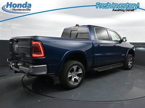 Used 2022 RAM 1500 Laramie AWD/4WD image 10