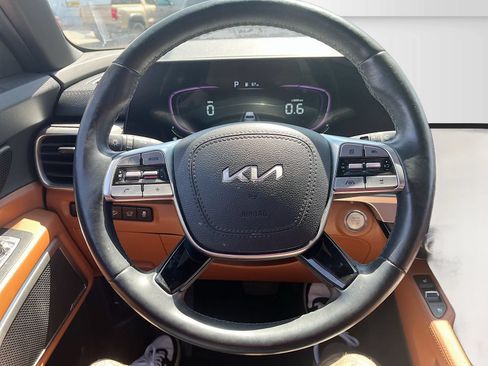 Used 2024 Kia Telluride EX X-Line AWD/4WD image 11