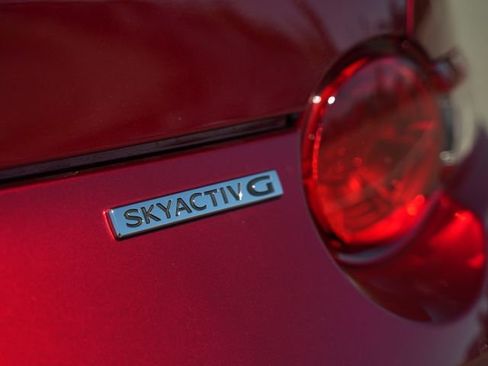Used 2023 MAZDA MX-5 Miata Grand Touring RWD image 33