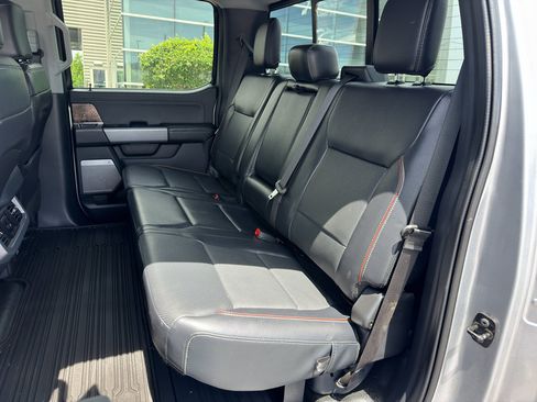 Used 2024 Ford F350 Lariat w/ Lariat Ultimate Package AWD/4WD image 17