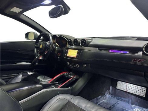 Used 2014 Ferrari FF image 56