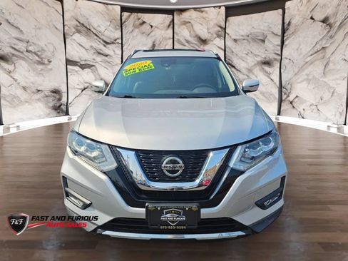 Used 2020 Nissan Rogue SL w/ Premium Package AWD/4WD image 3