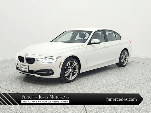 Used 2018 BMW 330i Sedan image 1