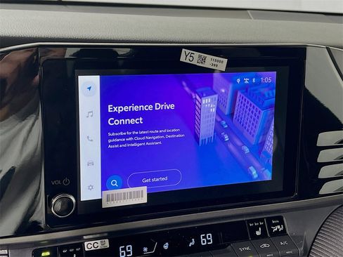 New 2026 Toyota Camry Hybrid image 13