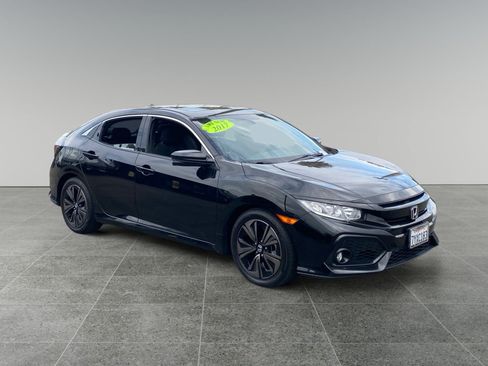 Used 2017 Honda Civic EX image 7