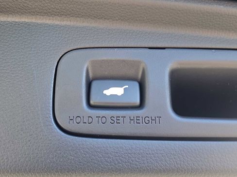 Used 2023 Honda CR-V EX-L image 30