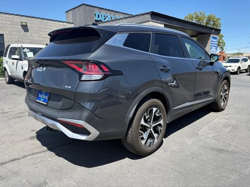 Used 2023 Kia Sportage EX AWD/4WD image 17