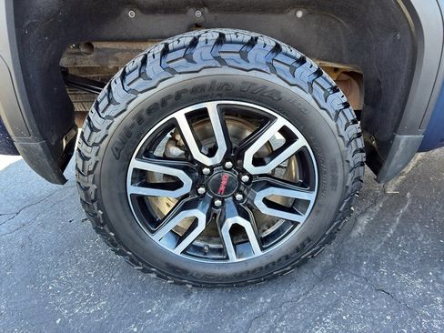 Used 2019 GMC Sierra 1500 AT4 image 9