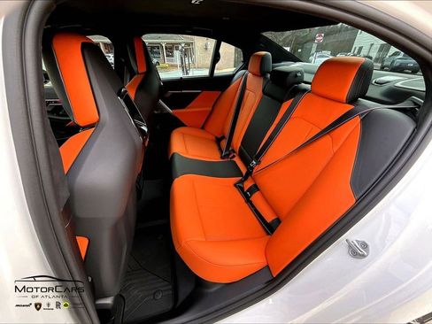 Used 2025 BMW M5 w/ Carbon Package image 24