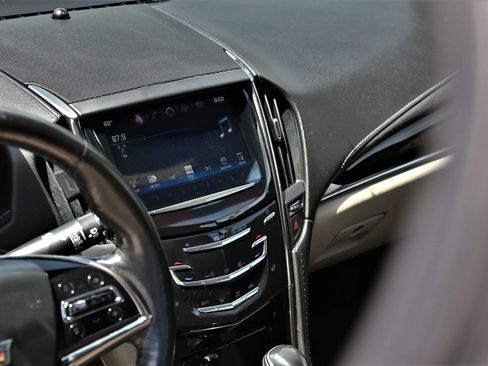 Used 2017 Cadillac ATS Luxury w/ Safety and Security Package RWD image 11