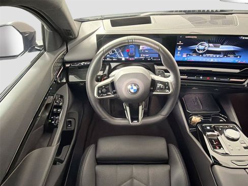 Certified 2026 BMW 530i w/ M Sport Package RWD image 22