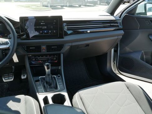Certified 2026 Volkswagen Jetta Sport FWD image 20