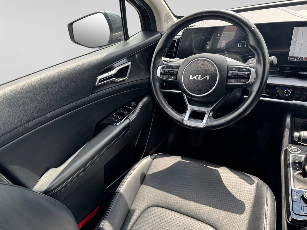 Used 2023 Kia Sportage EX AWD/4WD image 18