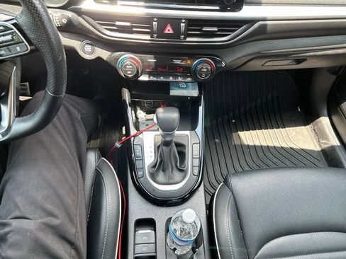 Used 2022 Kia Forte GT-Line w/ GT-Line Premium Package FWD image 16