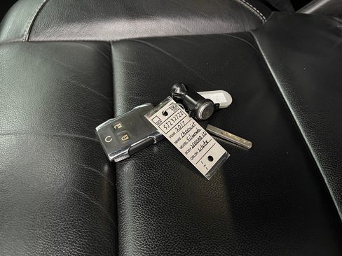 Used 2017 Chevrolet Silverado 2500 LTZ w/ Vortec Plus Package image 36