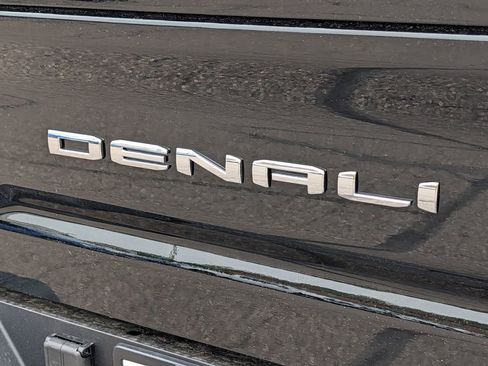 New 2026 GMC Sierra 3500 Denali w/ Denali Reserve Package AWD/4WD image 14