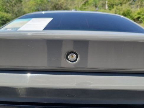 Used 2019 Dodge Challenger SXT RWD image 33
