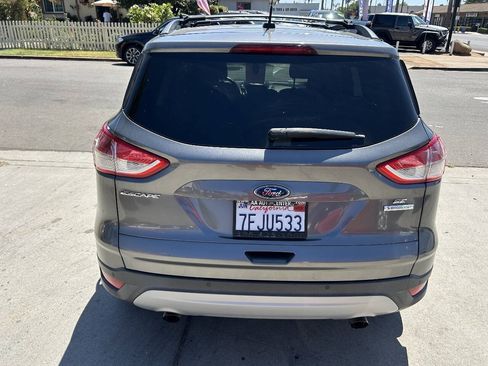 Used 2014 Ford Escape SE w/ Equipment Group 201A FWD image 6