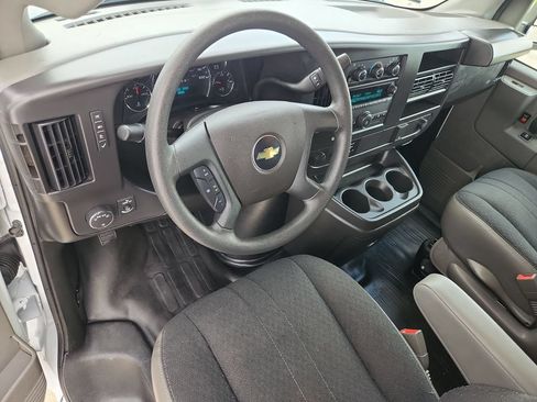 Used 2025 Chevrolet Express 2500 w/ Driver Convenience Package RWD image 12