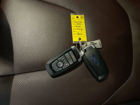 Used 2022 Ford Edge Titanium w/ Equipment Group 301A image 26