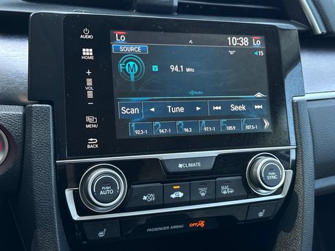 Used 2016 Honda Civic EX-T image 19