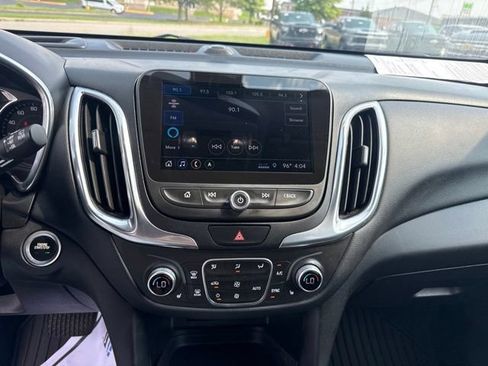 Used 2020 Chevrolet Equinox LT FWD image 19
