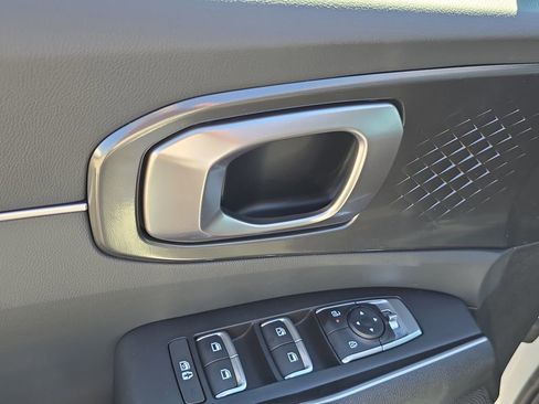 New 2026 Kia Sorento LX FWD image 20