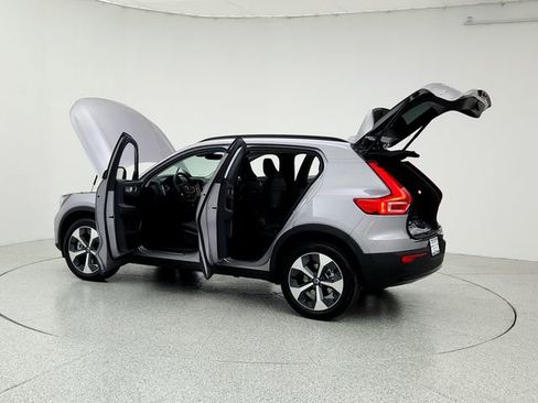 New 2026 Volvo XC40 B5 Plus w/ Protection Package Premier image 12