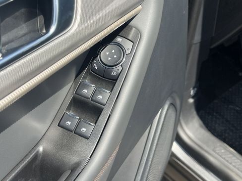 New 2026 Ford Explorer Active w/ Active Comfort Package AWD/4WD image 13