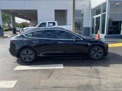 Used 2020 Tesla Model 3 Long Range image 11
