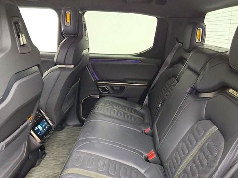 Used 2022 Rivian R1T Adventure AWD/4WD image 20
