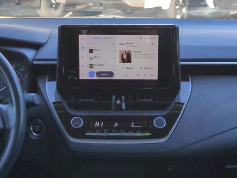 Certified 2023 Toyota Corolla LE w/ LE Convenience Package image 17