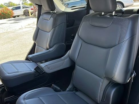 New 2026 Ford Explorer Active w/ Active Comfort Package RWD image 20