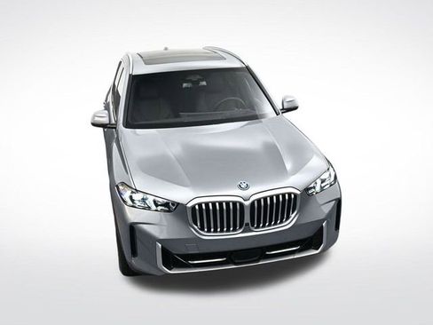 New 2026 BMW X5 xDrive50e image 29