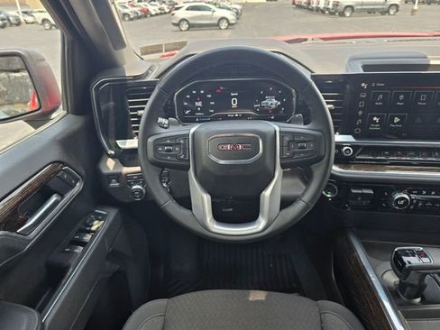 Used 2025 GMC Sierra 1500 Elevation AWD/4WD image 27