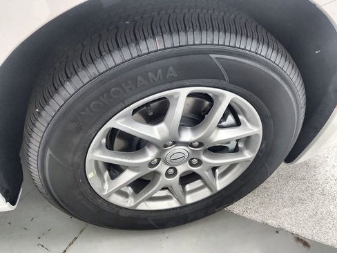 New 2026 Chrysler Pacifica Select image 34