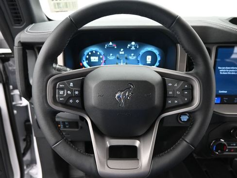 New 2026 Ford Bronco Outer Banks image 17