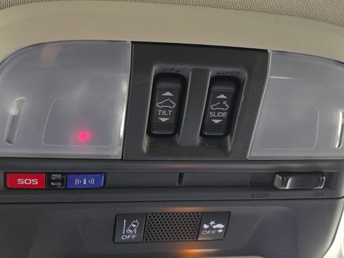 Used 2019 Subaru Crosstrek 2.0i Limited w/ Moonroof Package w/Navigation image 47