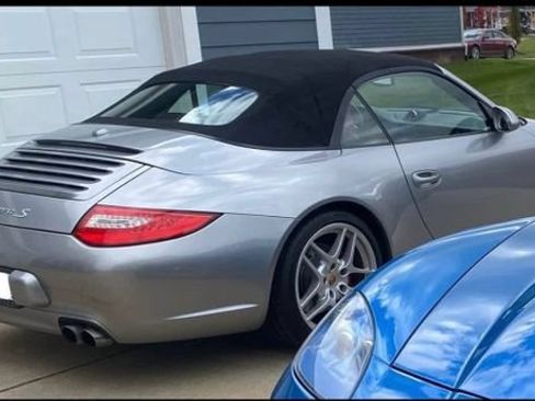 Used 2010 Porsche 911 Carrera S RWD image 4