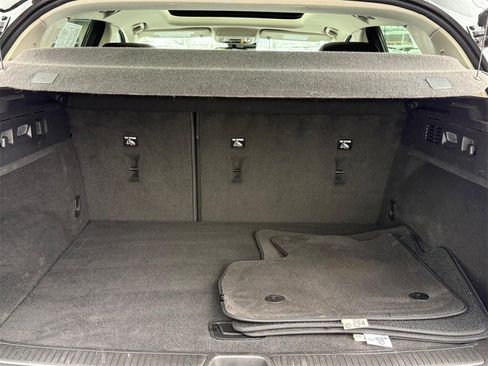 Used 2023 Buick Envision Essence w/ Sport Touring Package image 5