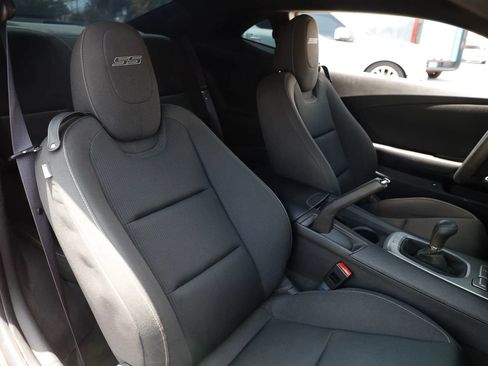 Used 2015 Chevrolet Camaro SS w/ SS Performance Package RWD image 21