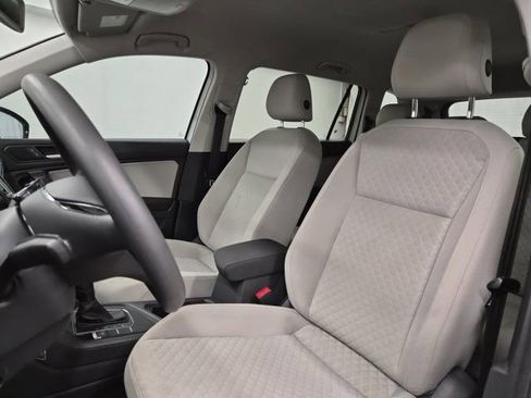 Used 2019 Volkswagen Tiguan S image 20