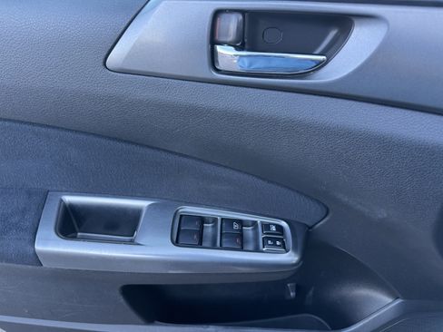 Used 2013 Subaru Forester 2.5X Touring image 9