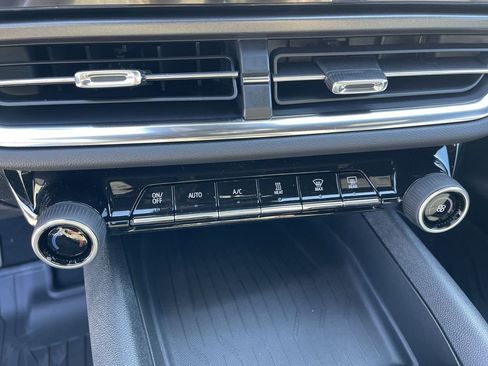 New 2026 Chevrolet Equinox EV LT w/ LPO, All-Weather Mat Package FWD image 19