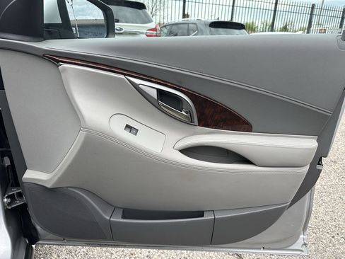 Used 2010 Buick LaCrosse CXL FWD image 33