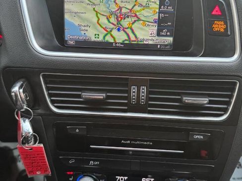 Used 2016 Audi Q5 2.0T Premium w/ Audi MMI Navigation Plus image 19